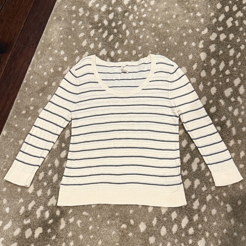 TeeBerry & Weave Striped Cream and Black Women's Sweater. Size M
